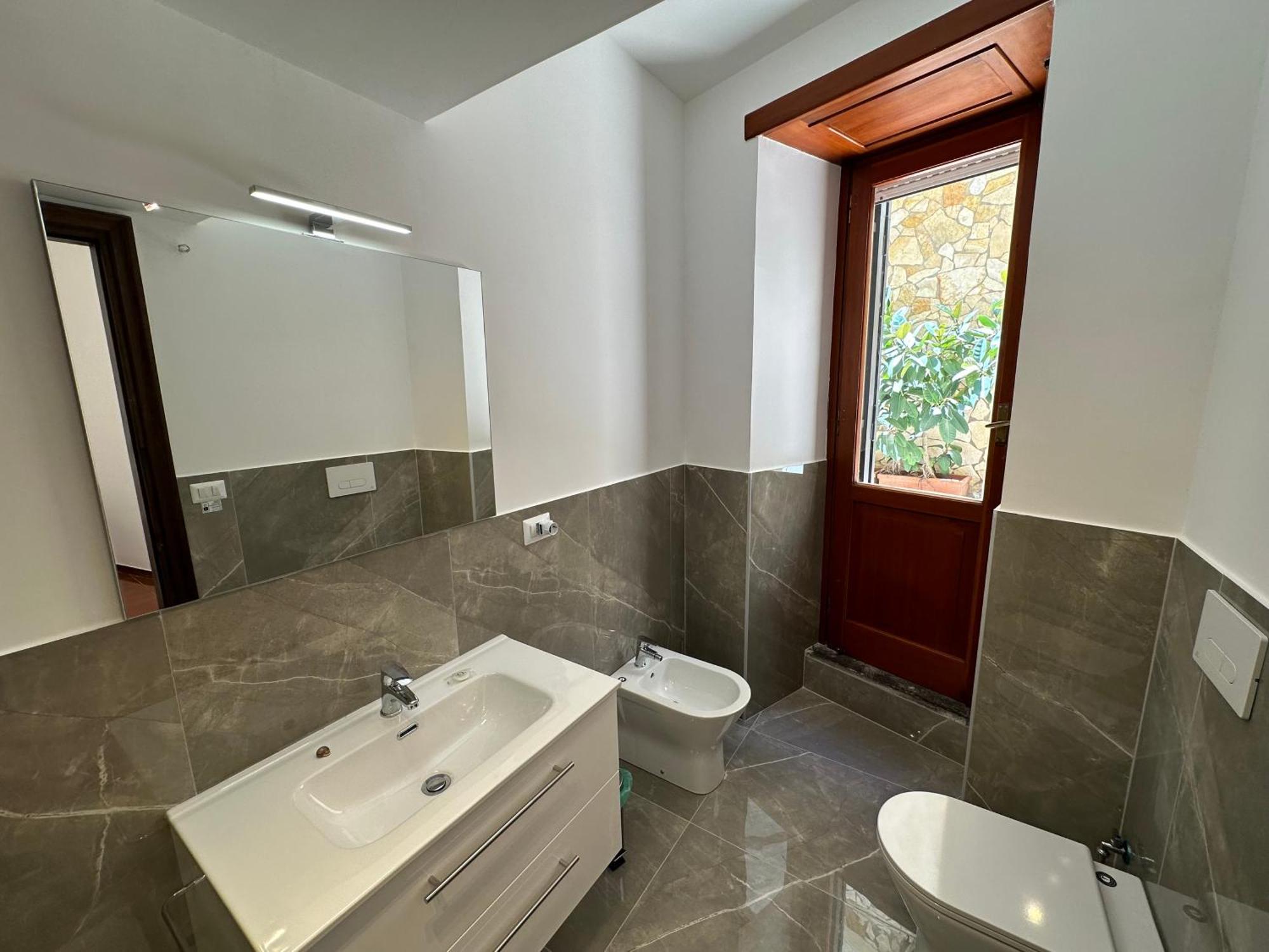 Appartement Pedamentina 9 - Vesuvio View - My Place Napels
