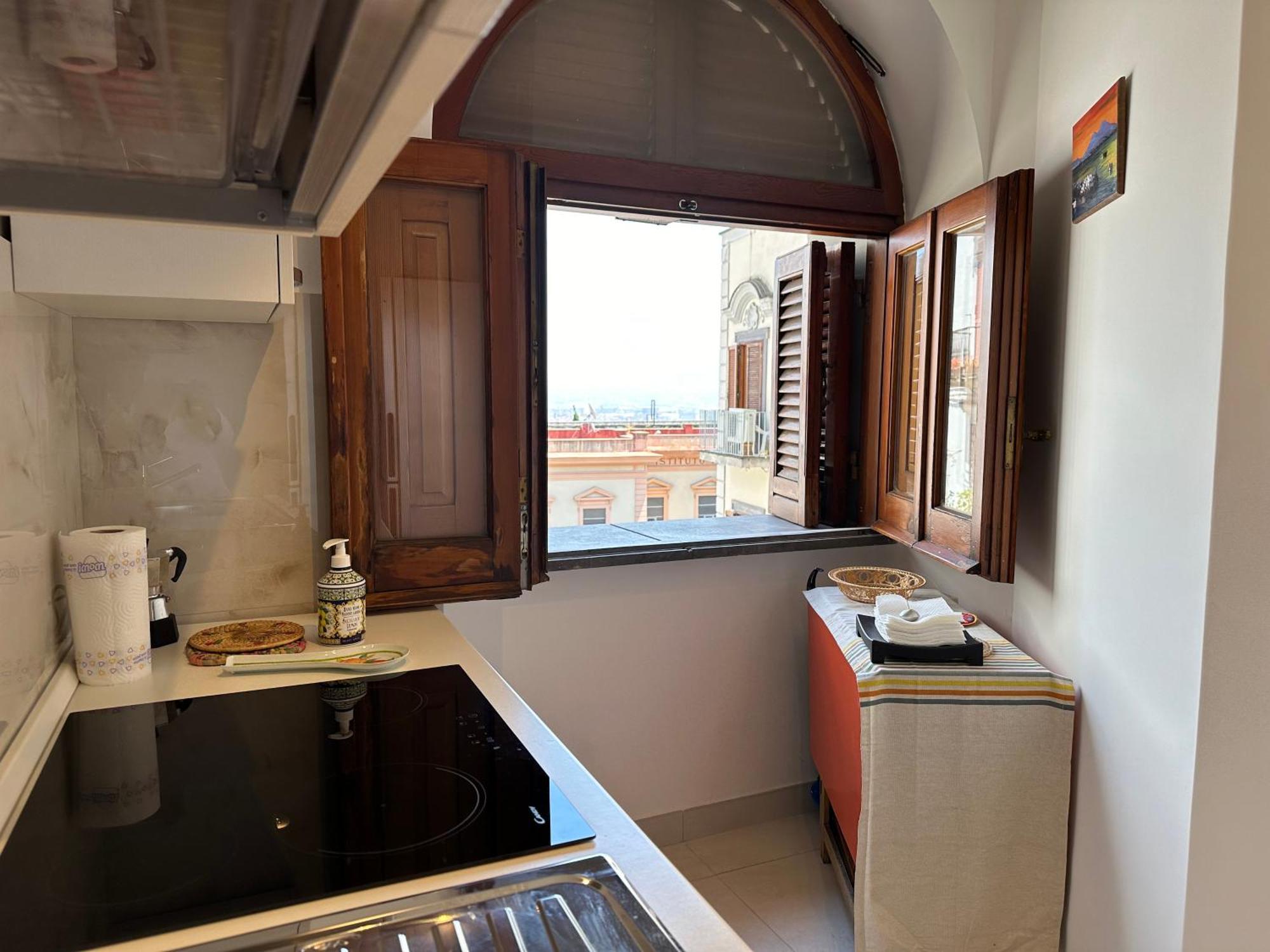 Pedamentina 9 - Vesuvio View - My Place Appartement
